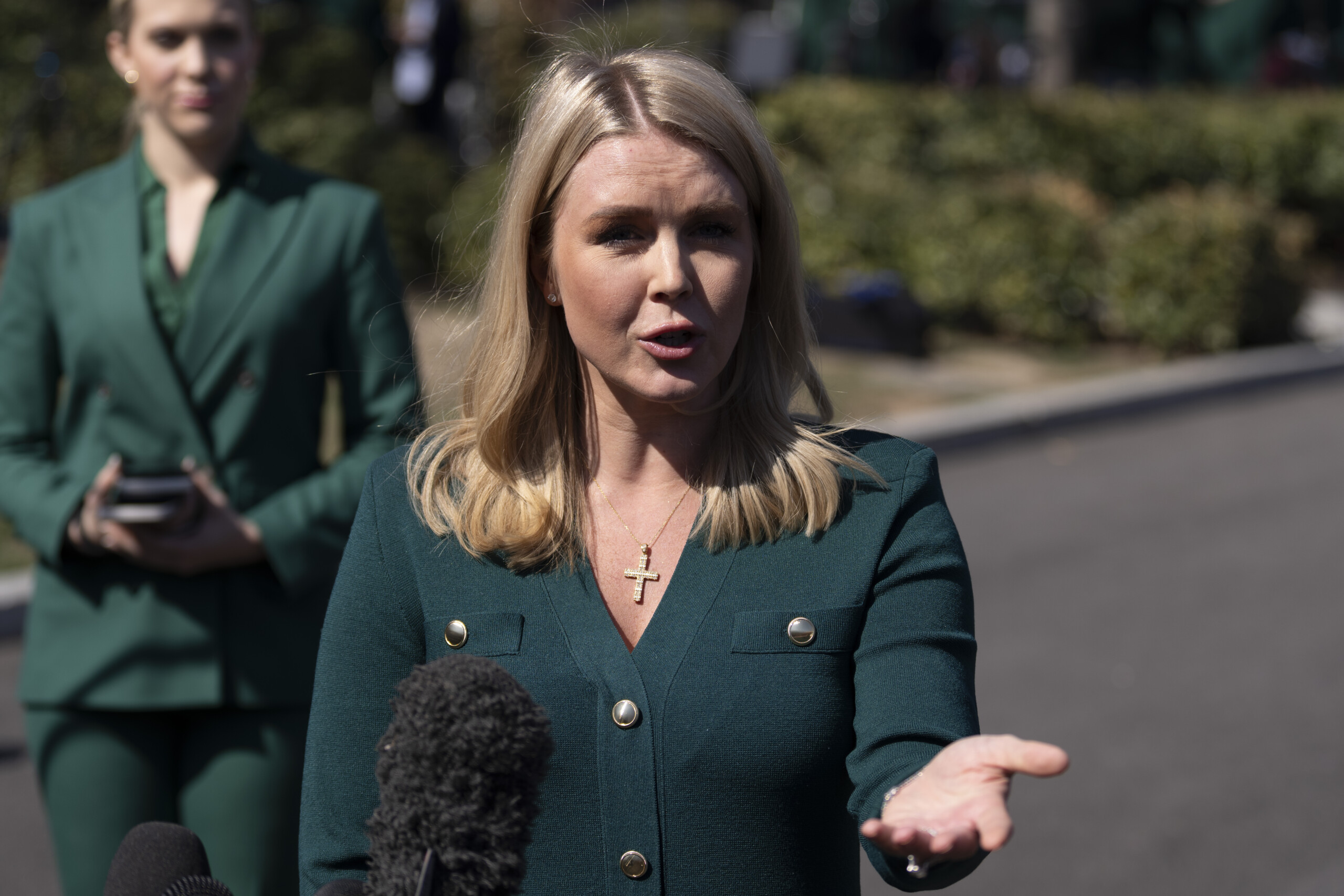 Ukraine, White House in Moscow: ‘We urge you to sign peace plan’ Ukraine, White House in Moscow: ‘We urge you to sign peace plan’