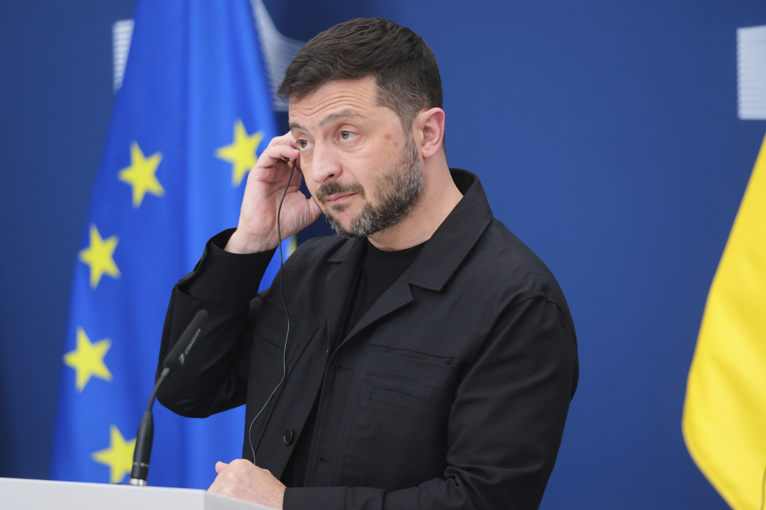 Ukraine, Zelensky: ‘Over 100,000 families without power after Russian raids’