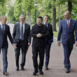 Ukraine, Zelensky: ‘Ready to meet Russia, accept ceasefire from tomorrow’.
