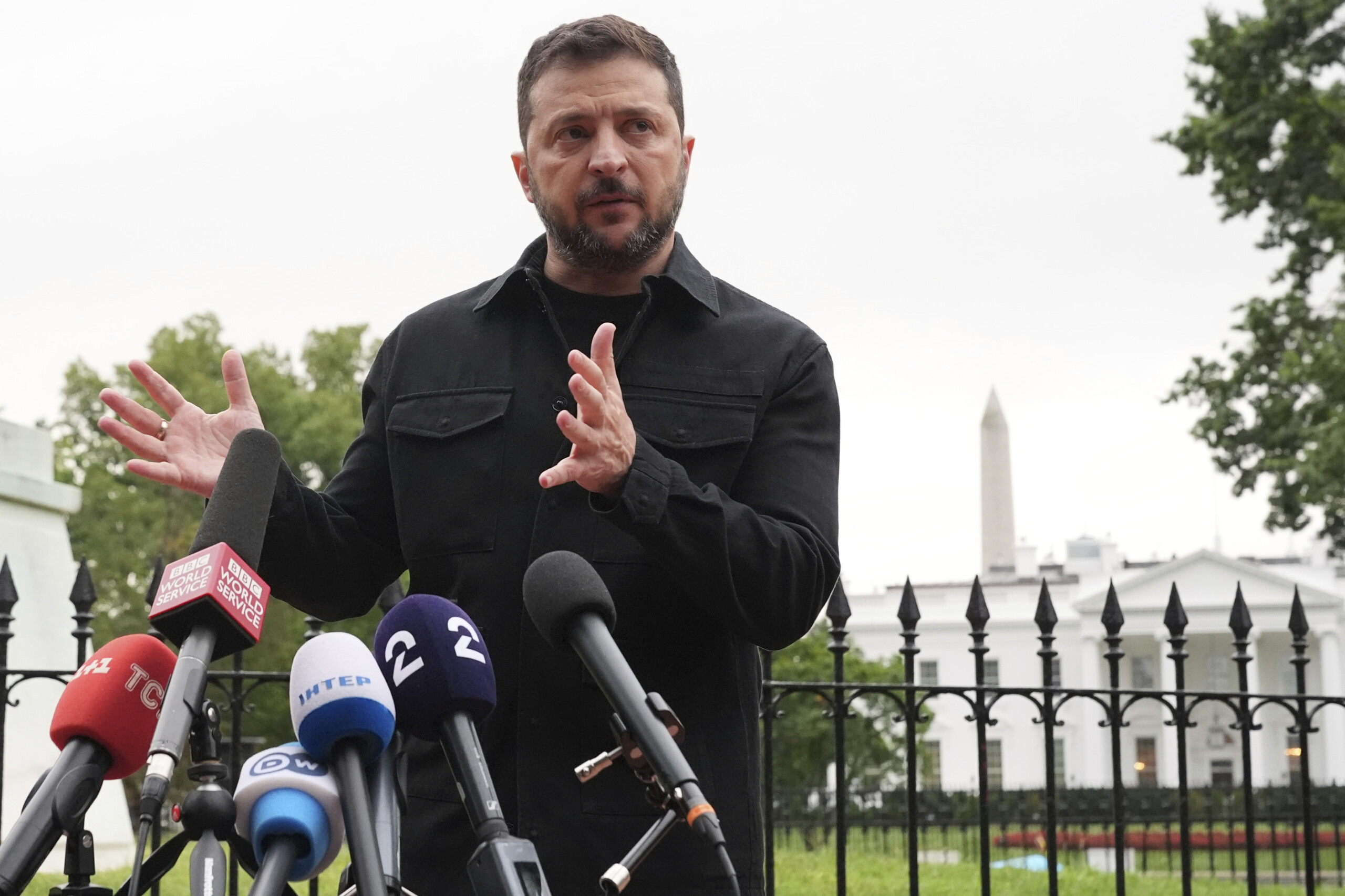 Ukraine, Zelensky: "Russia is trying to avoid a meeting"