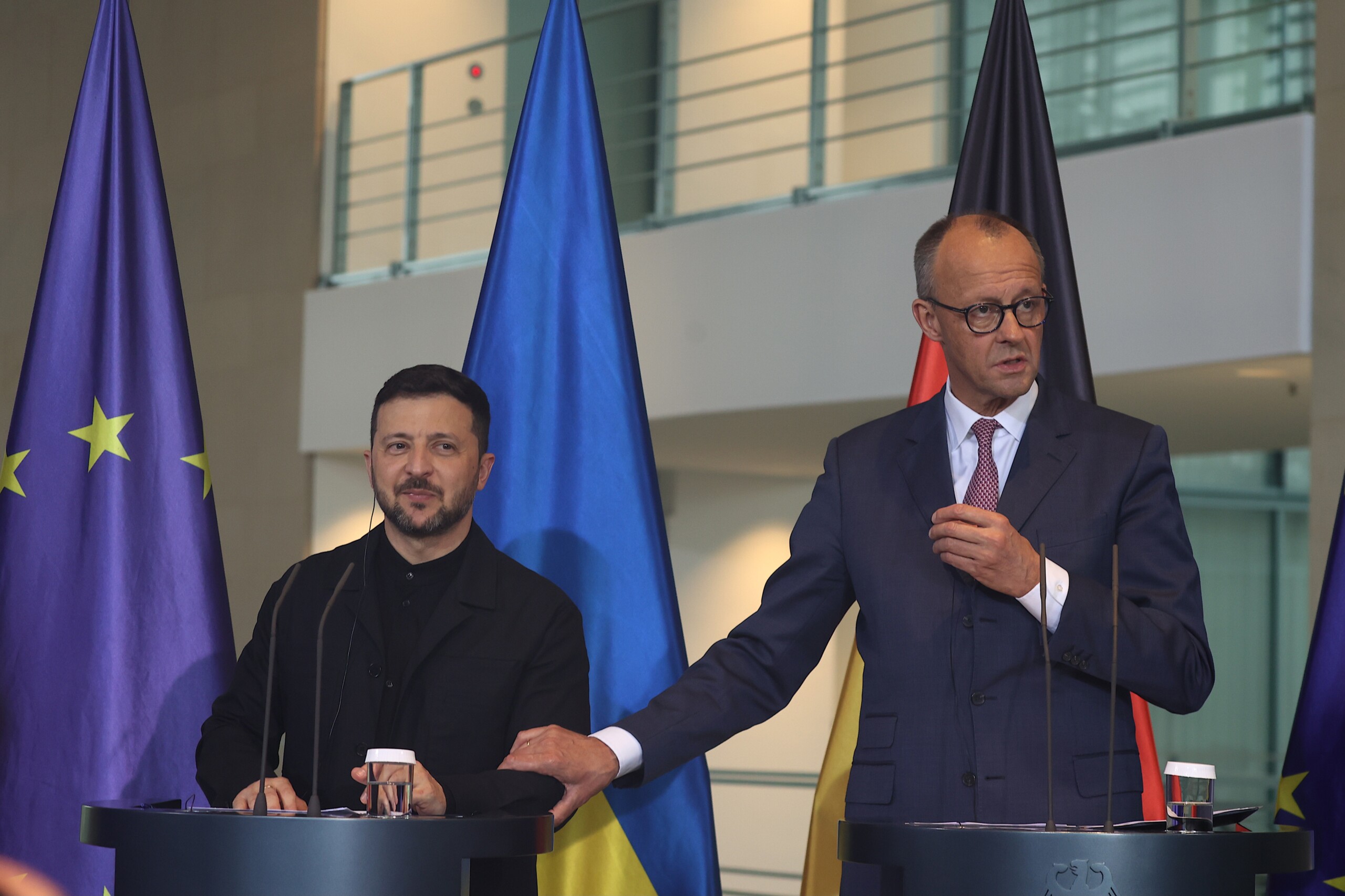 Ukraine: Zelensky to speak with Merz, also in contact with Italy and France