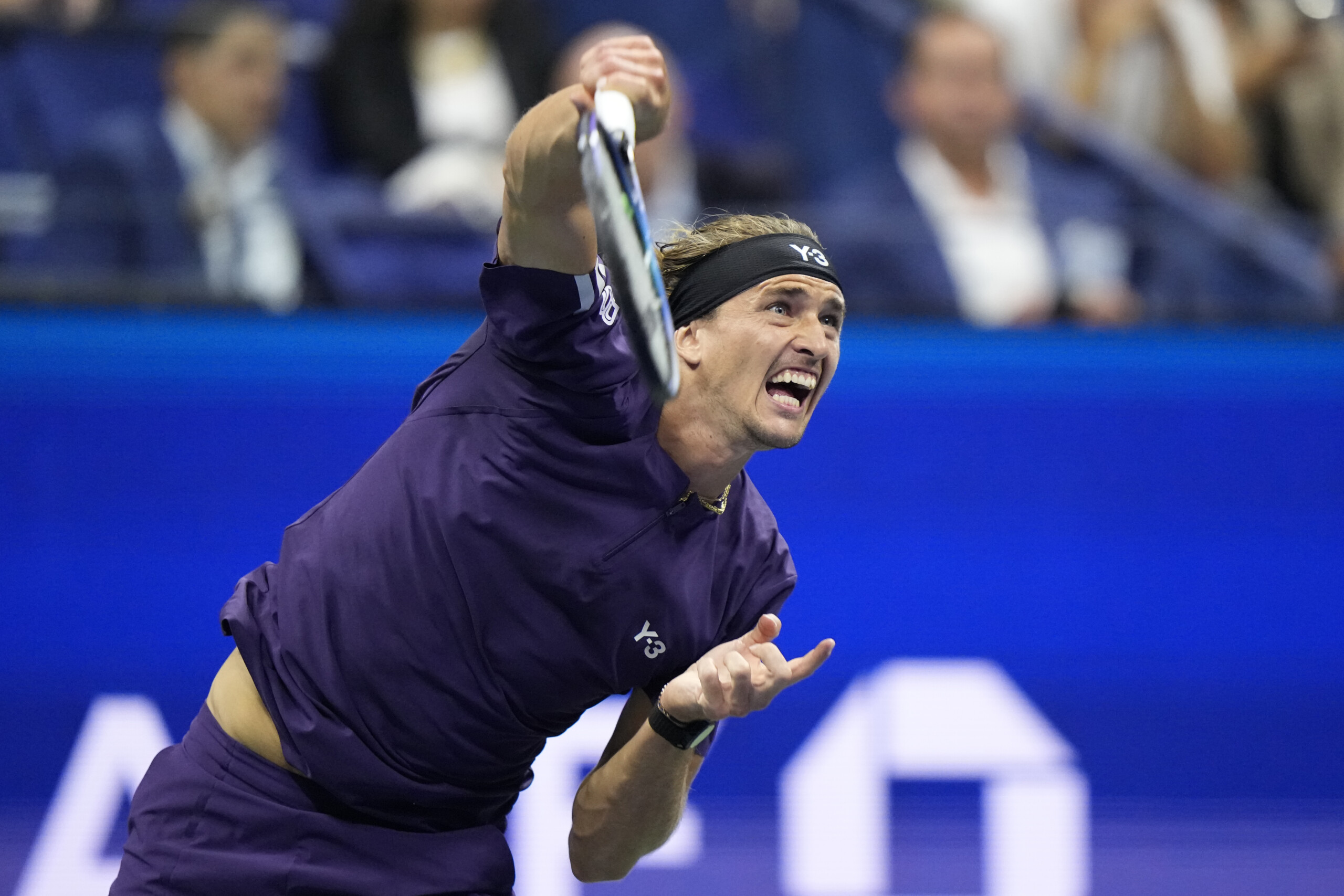 US Open: Zverev and De Minaur last big names to qualify