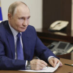 US-Russia, Putin: 'I will talk to Trump today'