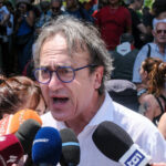 USA, Bonelli (Avs): ‘The Meloni government leaves two Italians in Trump's cages’