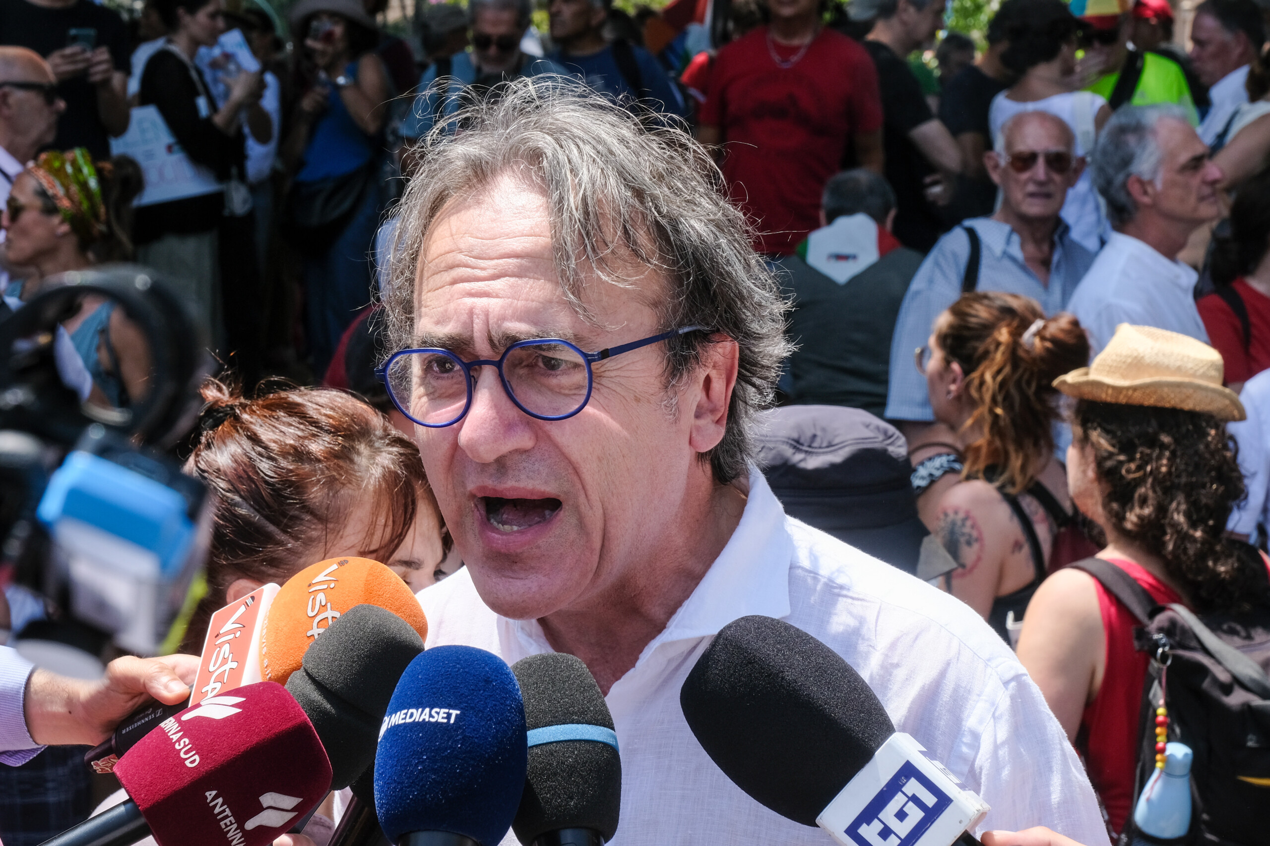 USA, Bonelli (Avs): ‘The Meloni government leaves two Italians in Trump's cages’ USA, Bonelli (Avs): ‘The Meloni government leaves two Italians in Trump's cages’