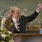 USA, Colorado governor signs law limiting semiautomatic weapons