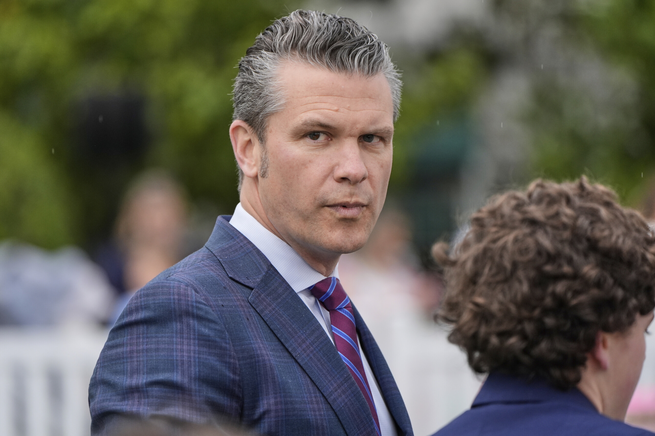 USA, Hegseth: “Only Non-Classified Information Shared on Signal”