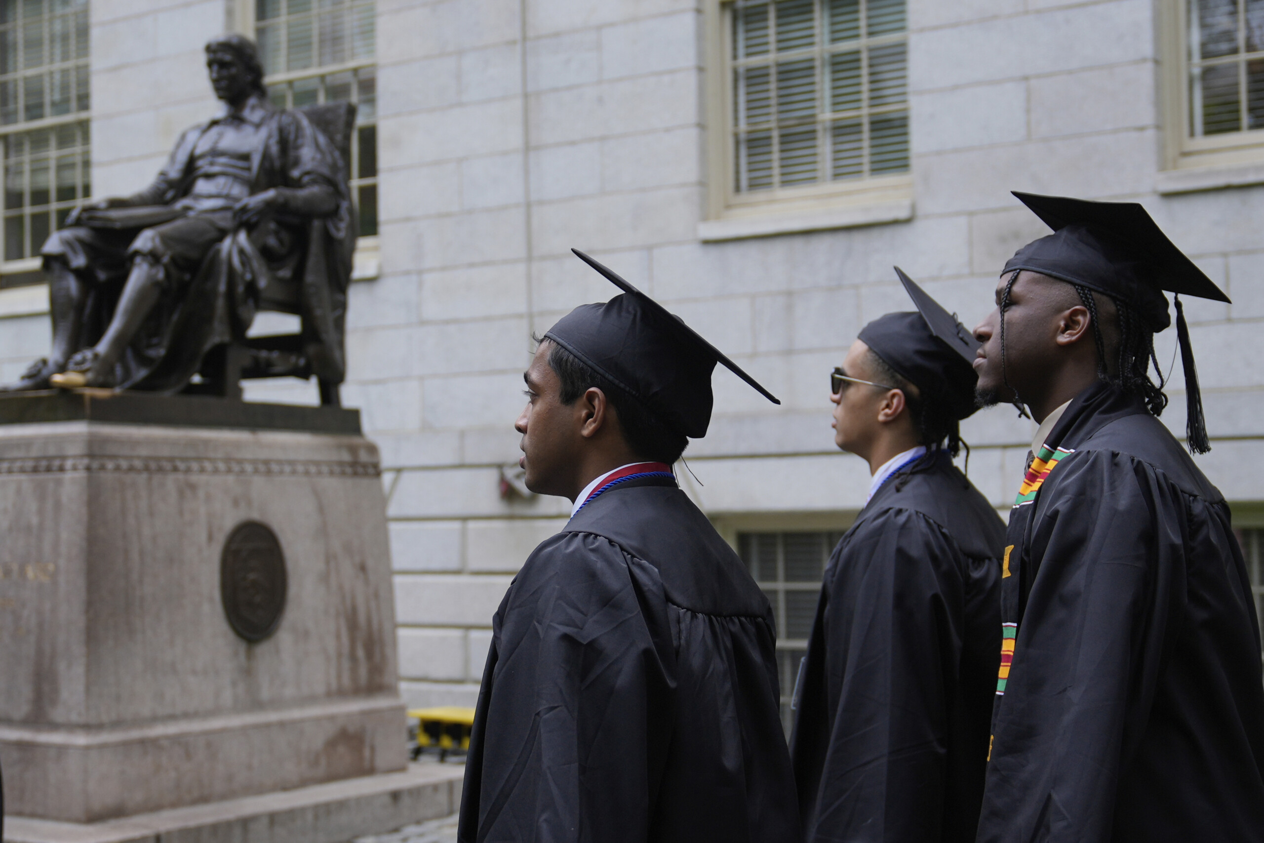 USA: judge suspends Trump's latest ban on foreign students at Harvard USA: judge suspends Trump's latest ban on foreign students at Harvard
