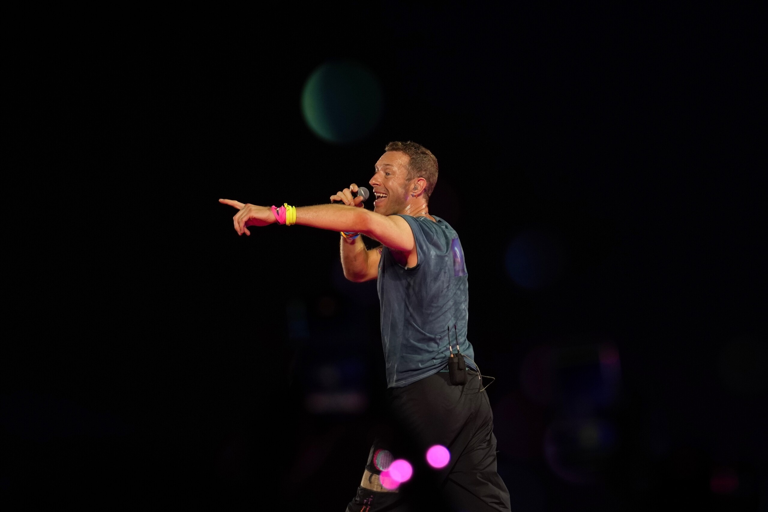 USA: lovers caught at Coldplay concert, she also leaves Astronomer USA: lovers caught at Coldplay concert, she also leaves Astronomer