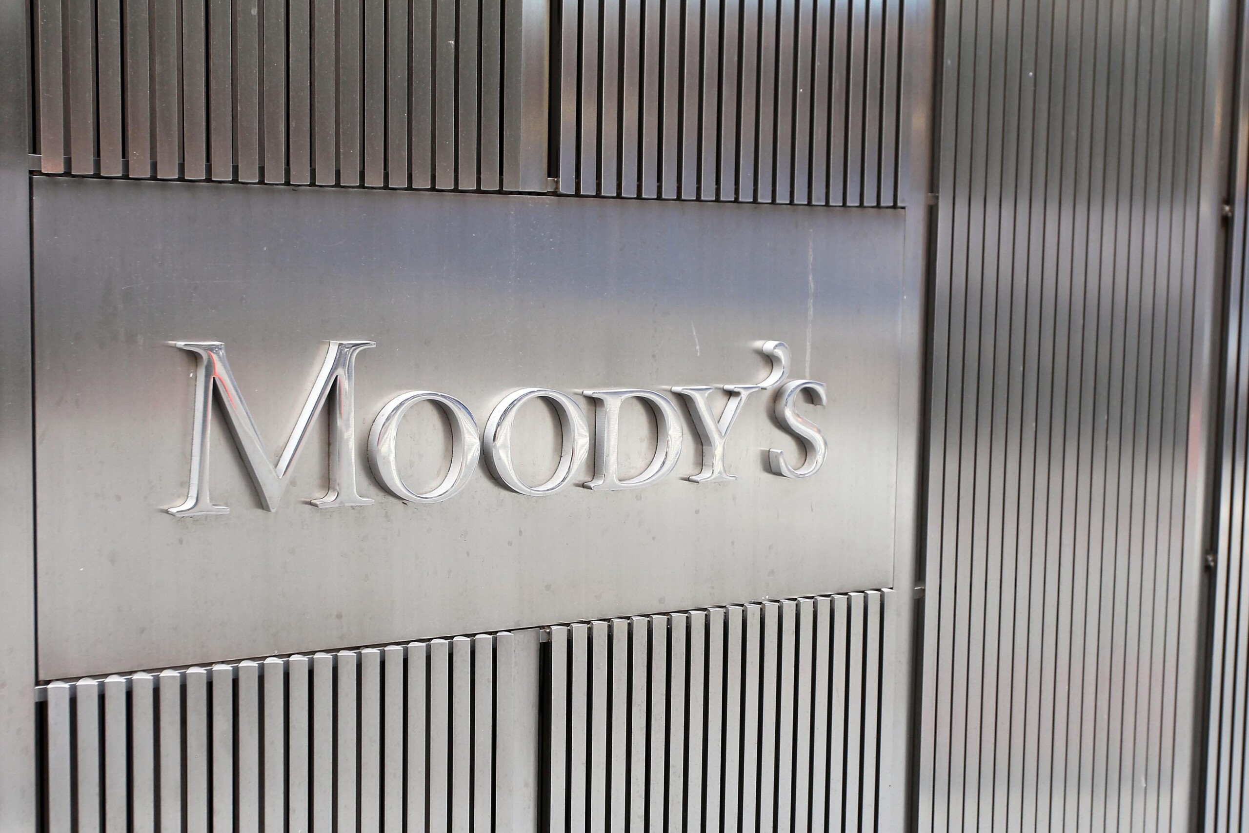 USA: Moody's downgrades rating, triple A lost USA: Moody's downgrades rating, triple A lost