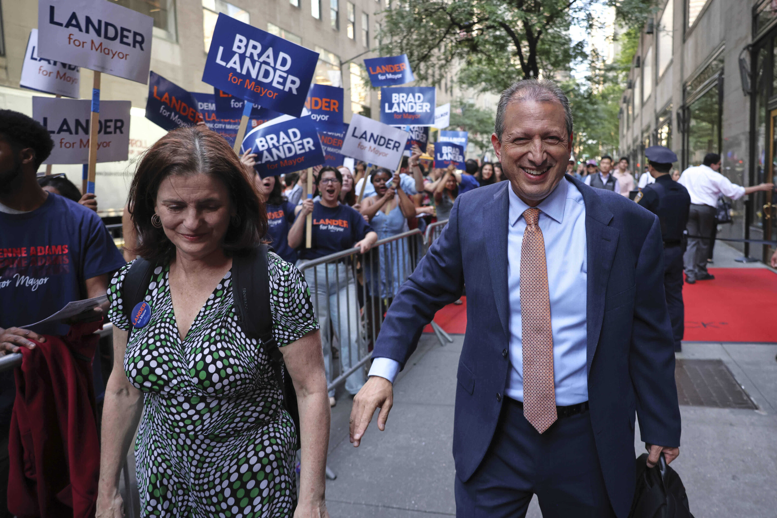 USA: New York mayoral candidate arrested by immigration agents