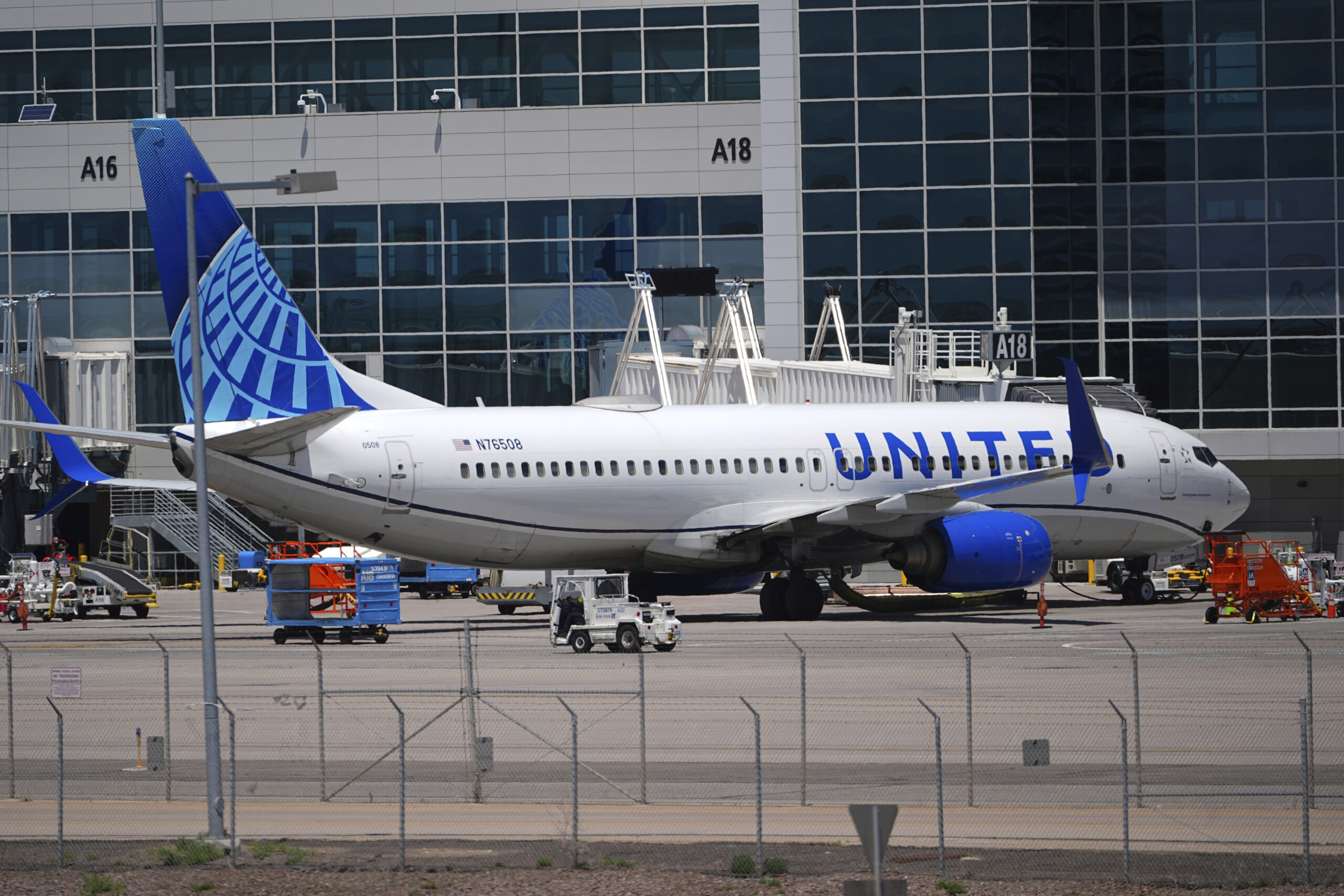USA: Over a thousand United Airlines flights delayed due to technical issue USA: Over a thousand United Airlines flights delayed due to technical issue