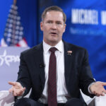 Usa, Politico: ‘Team Waltz has created at least 20 private chats on Signal’