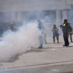 USA: protests in Los Angeles, 10 arrests during clashes in city centre