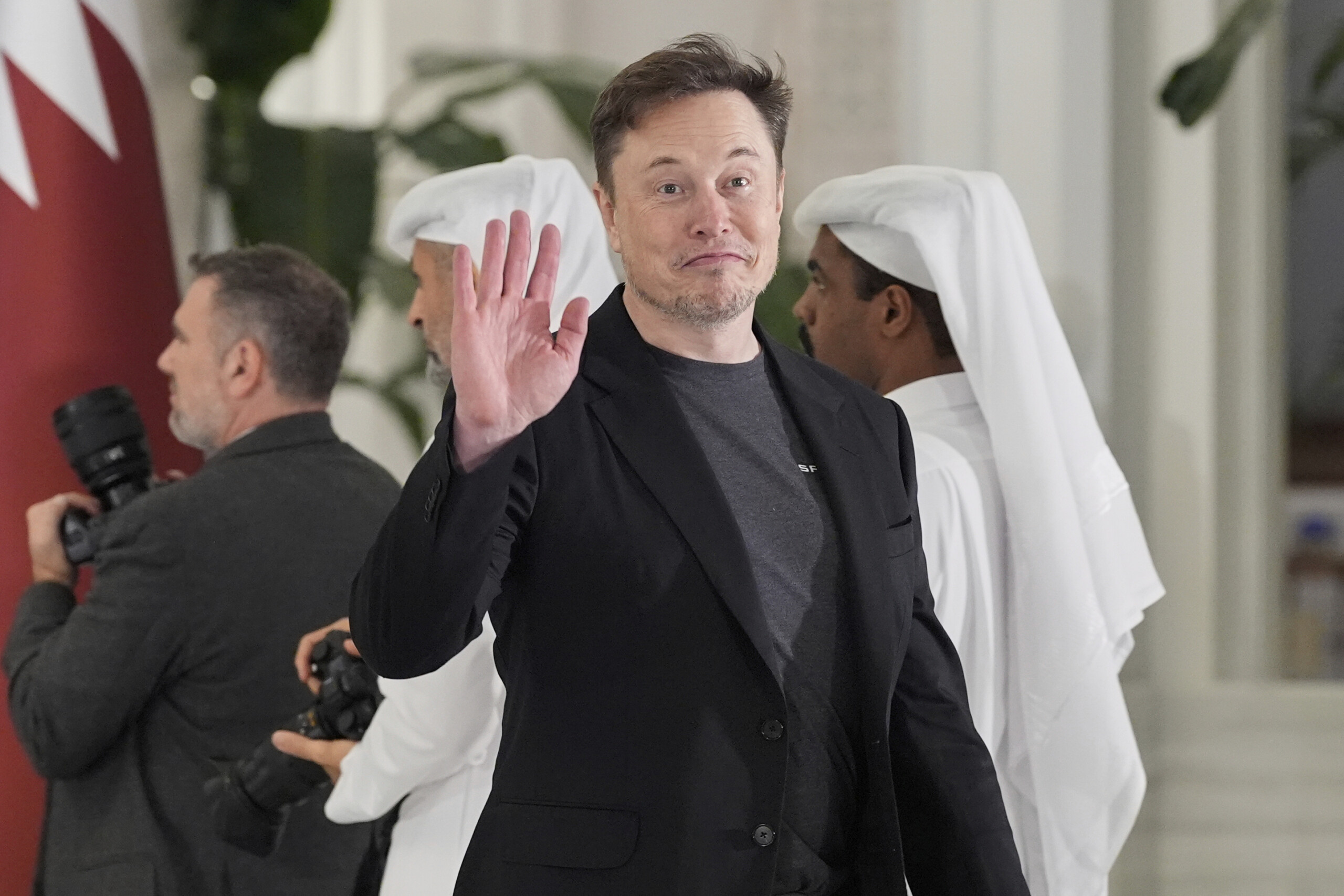USA-Qatar, Musk also attends state dinner for Trump USA-Qatar, Musk also attends state dinner for Trump