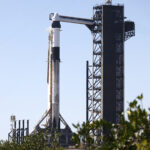 USA, SpaceX delays rocket launch to bring two astronauts back to Earth