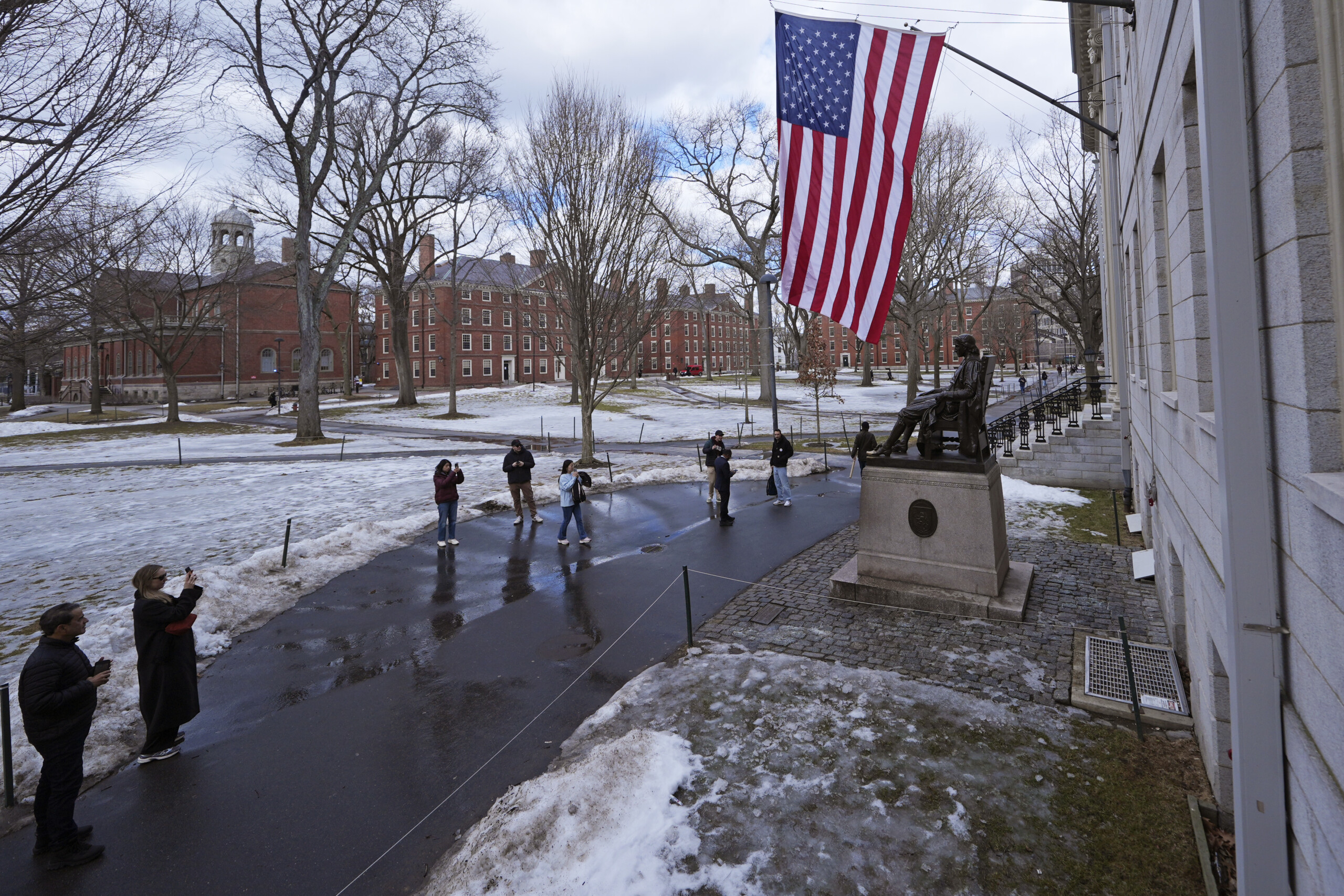 USA, Trump administration freezes $2.2 billion in grants to Harvard USA, Trump administration freezes $2.2 billion in grants to Harvard