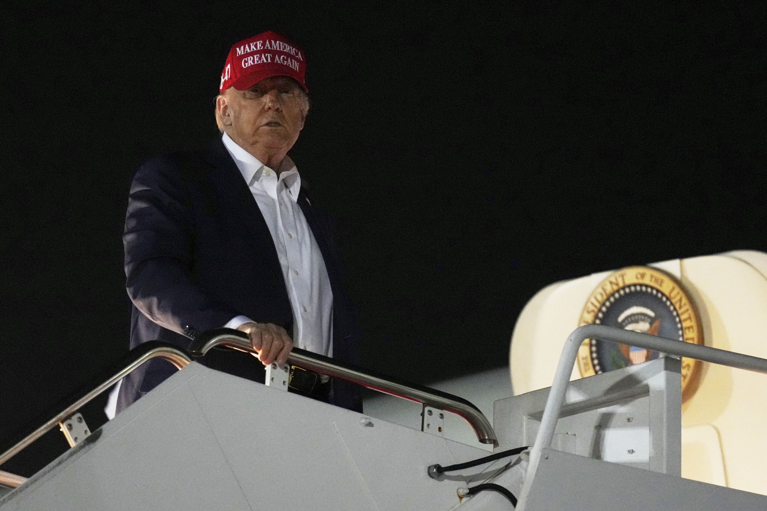 USA, Trump: "I’ve signed a disaster declaration for Texas"