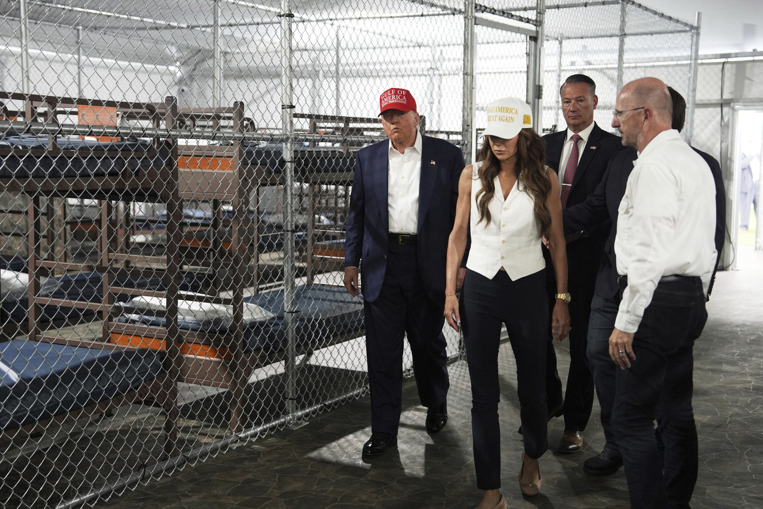 USA, Trump visits Alligator Alcatraz: ‘It's controversial, but I don't care’ USA, Trump visits Alligator Alcatraz: ‘It's controversial, but I don't care’