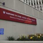 USA, White House blocks foreign student enrolment at Harvard
