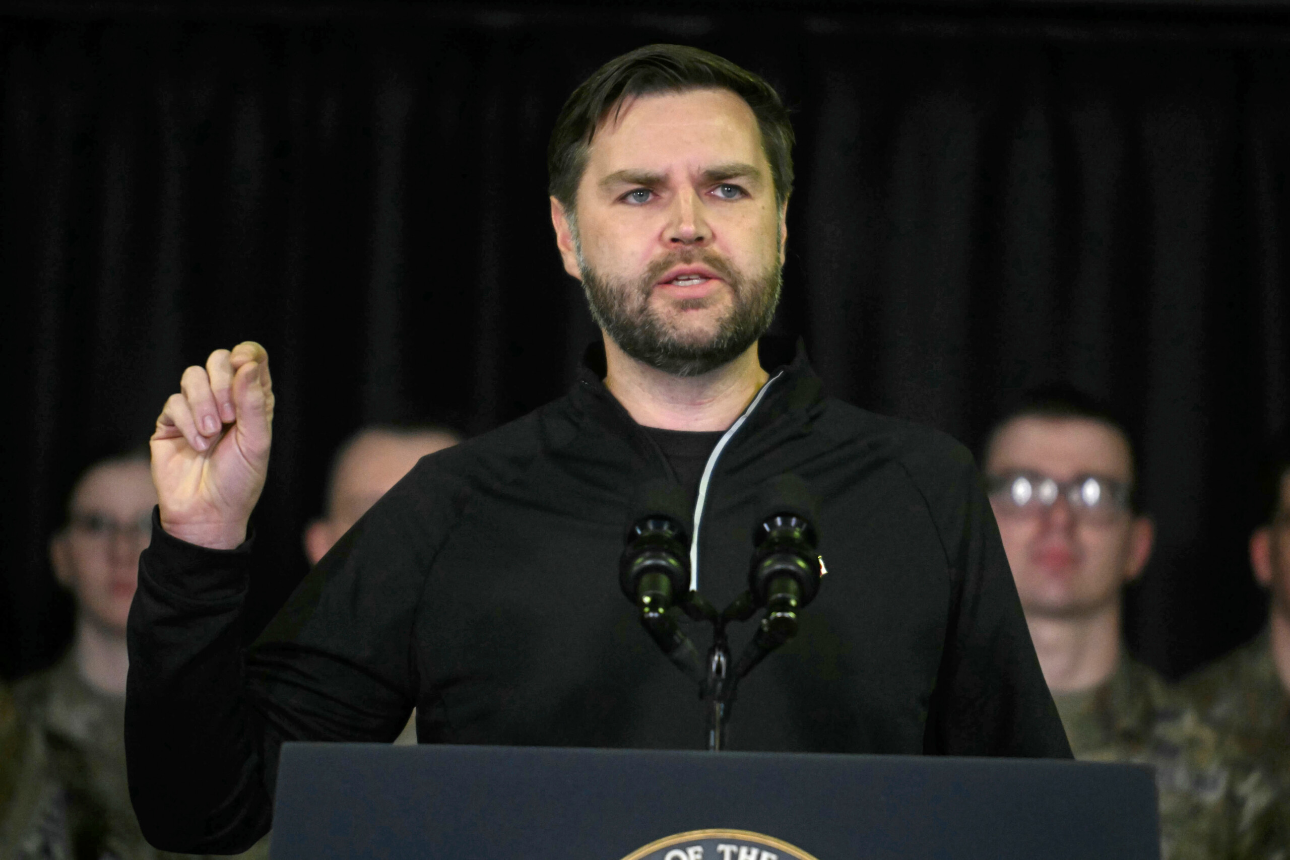 Use, media: Vance plans visit to Italy and meeting with Meloni by April