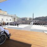 Vatican, New Surprise Visit by the Pope to St. Peter's