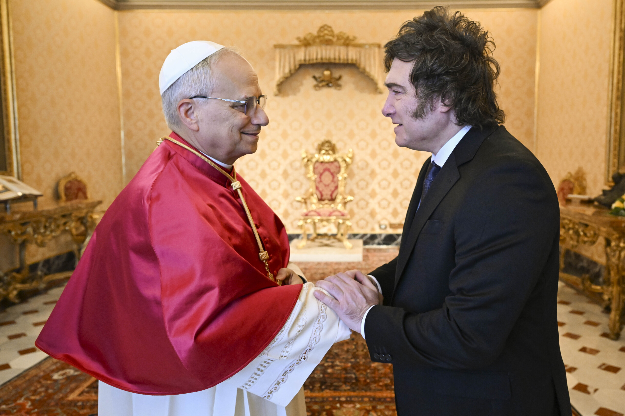 Vatican, Pope Leo XIV receives Milei: “Urgent commitment to support peace”