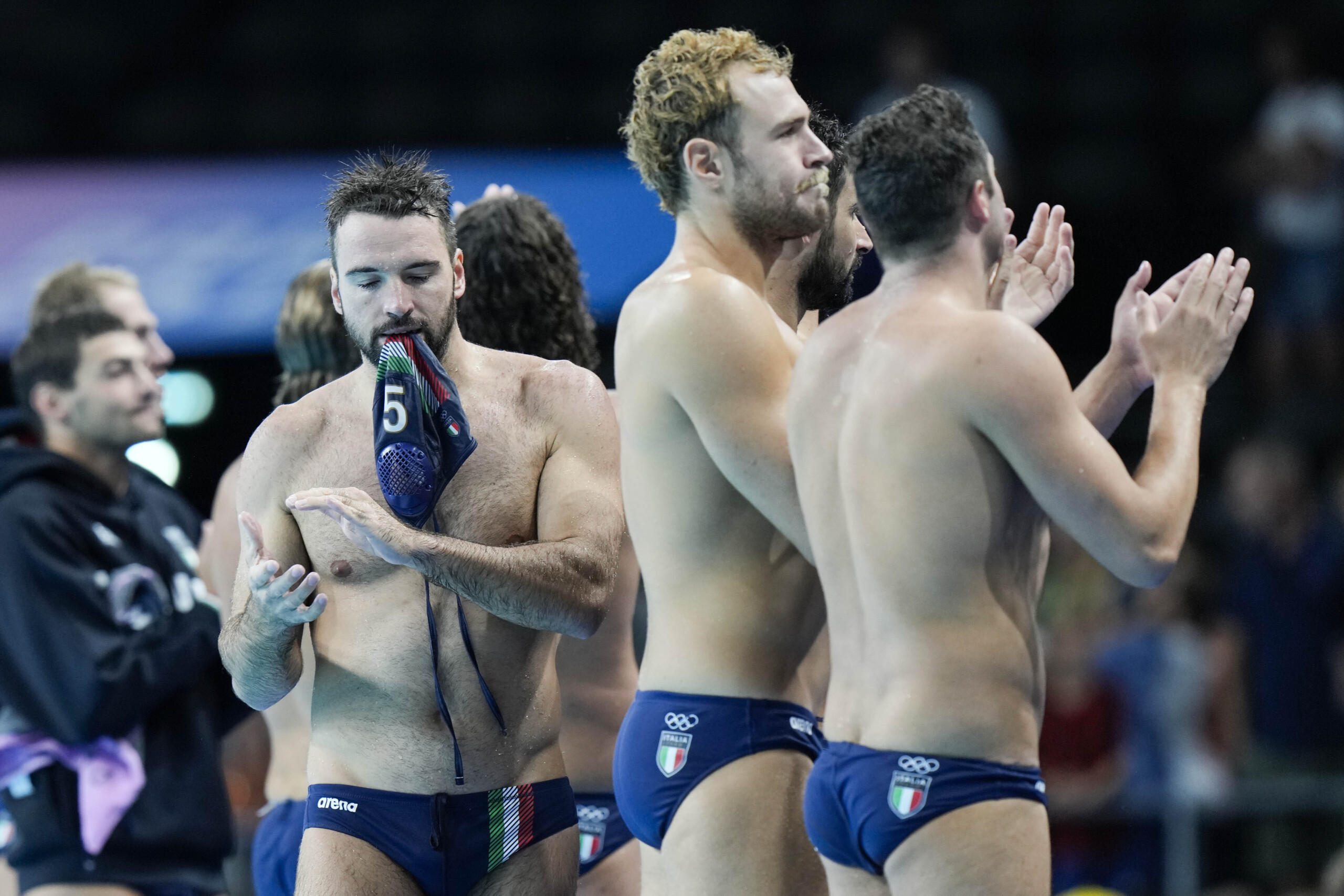 Water polo, World Championships: Settebello beats Serbia 17-16 on penalties and advances to the quarter-finals