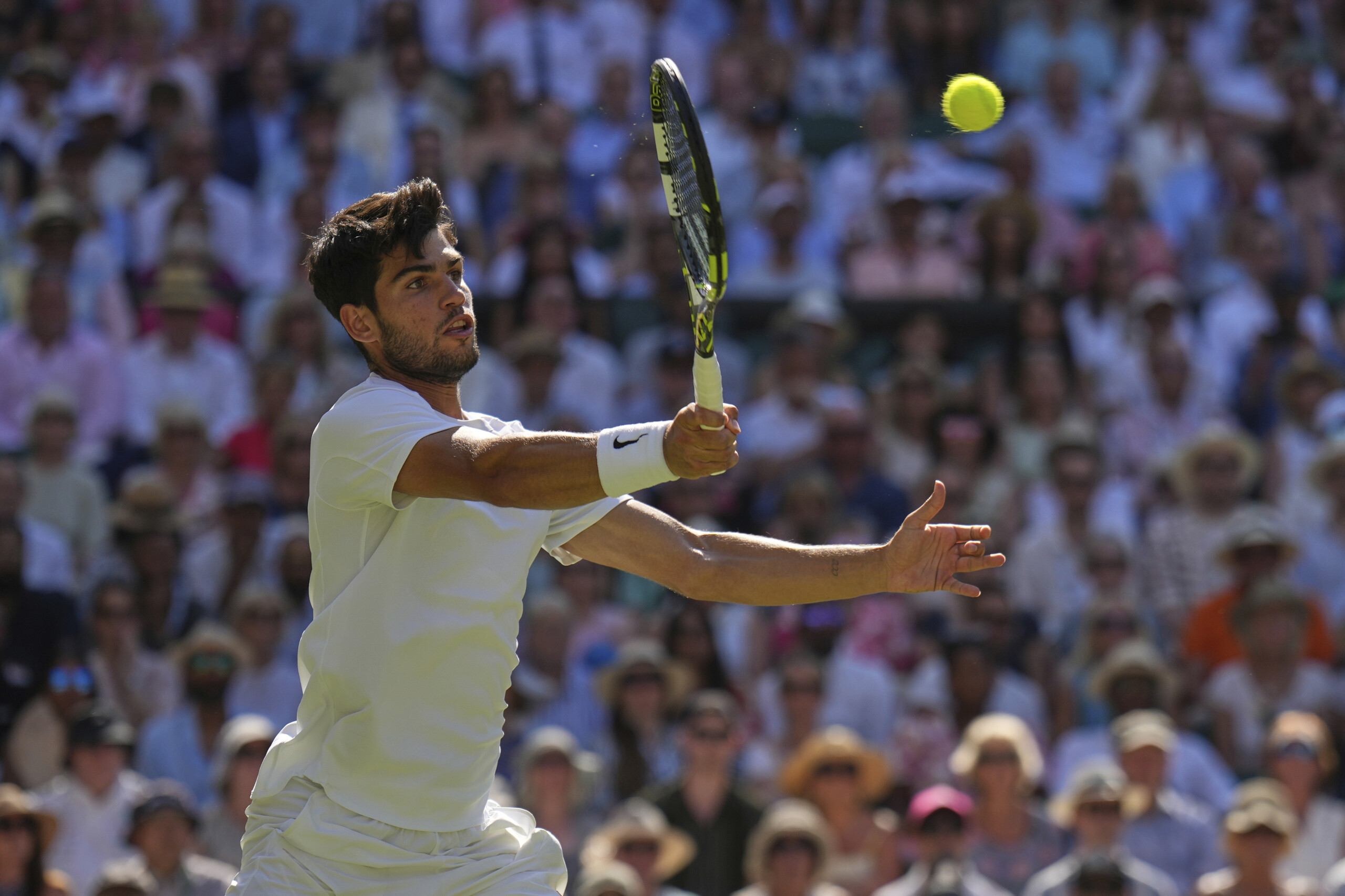 Wimbledon, Alcaraz beats Fritz in four sets and flies into the final Wimbledon, Alcaraz beats Fritz in four sets and flies into the final