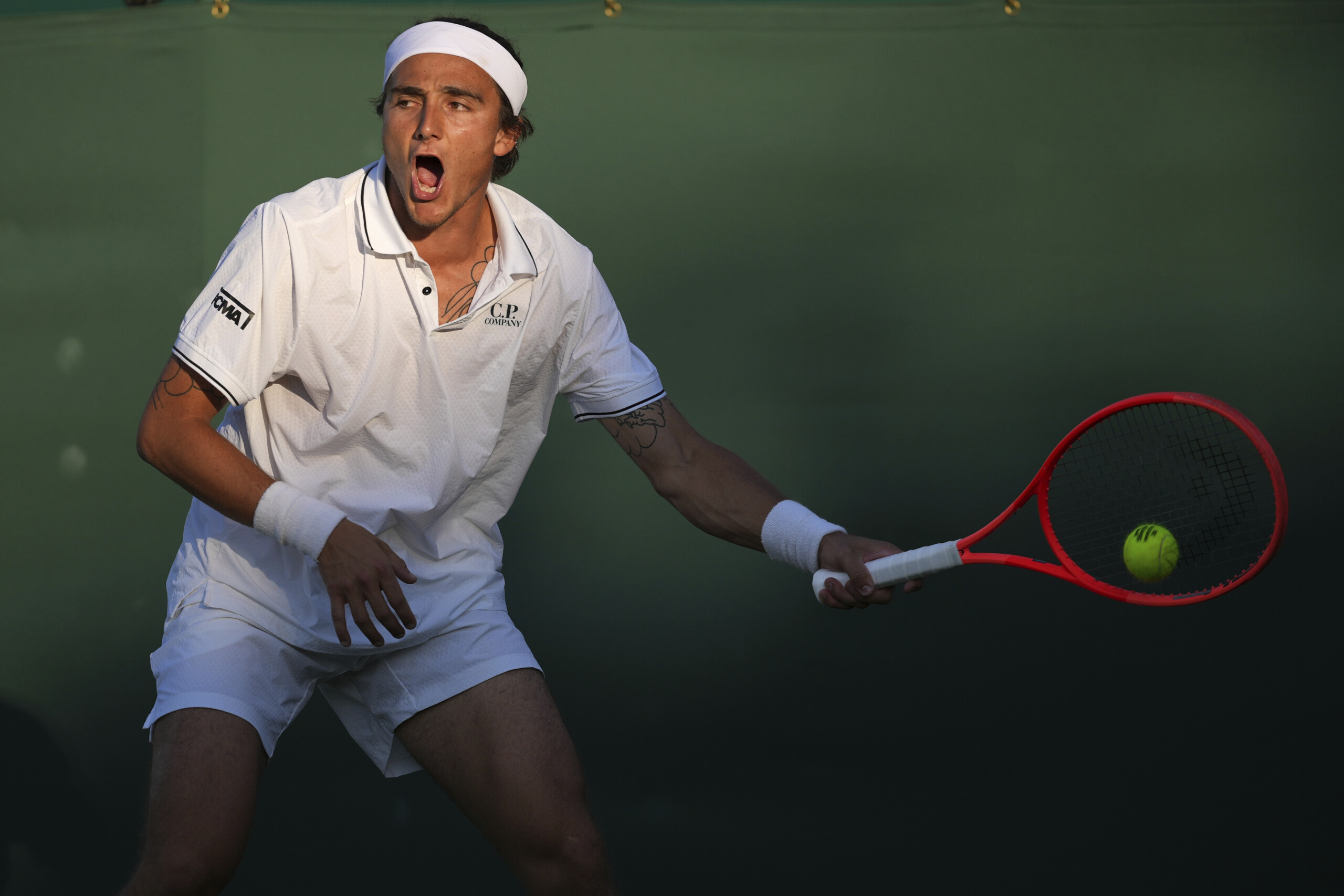 Wimbledon, Bellucci beats Lehecka and reaches the third round for the first time