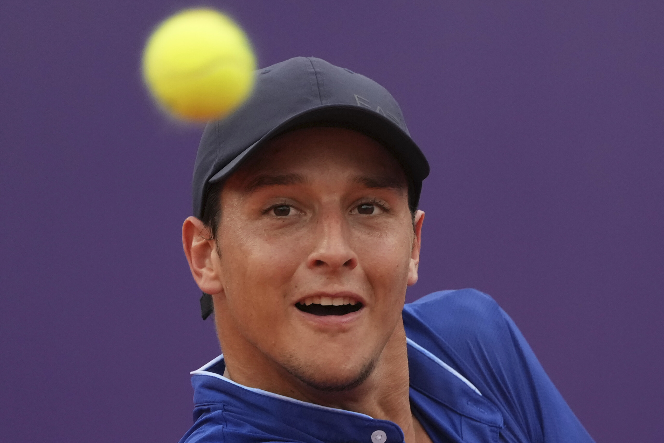 Wimbledon: Darderi also reaches third round, now faces Australian Thompson