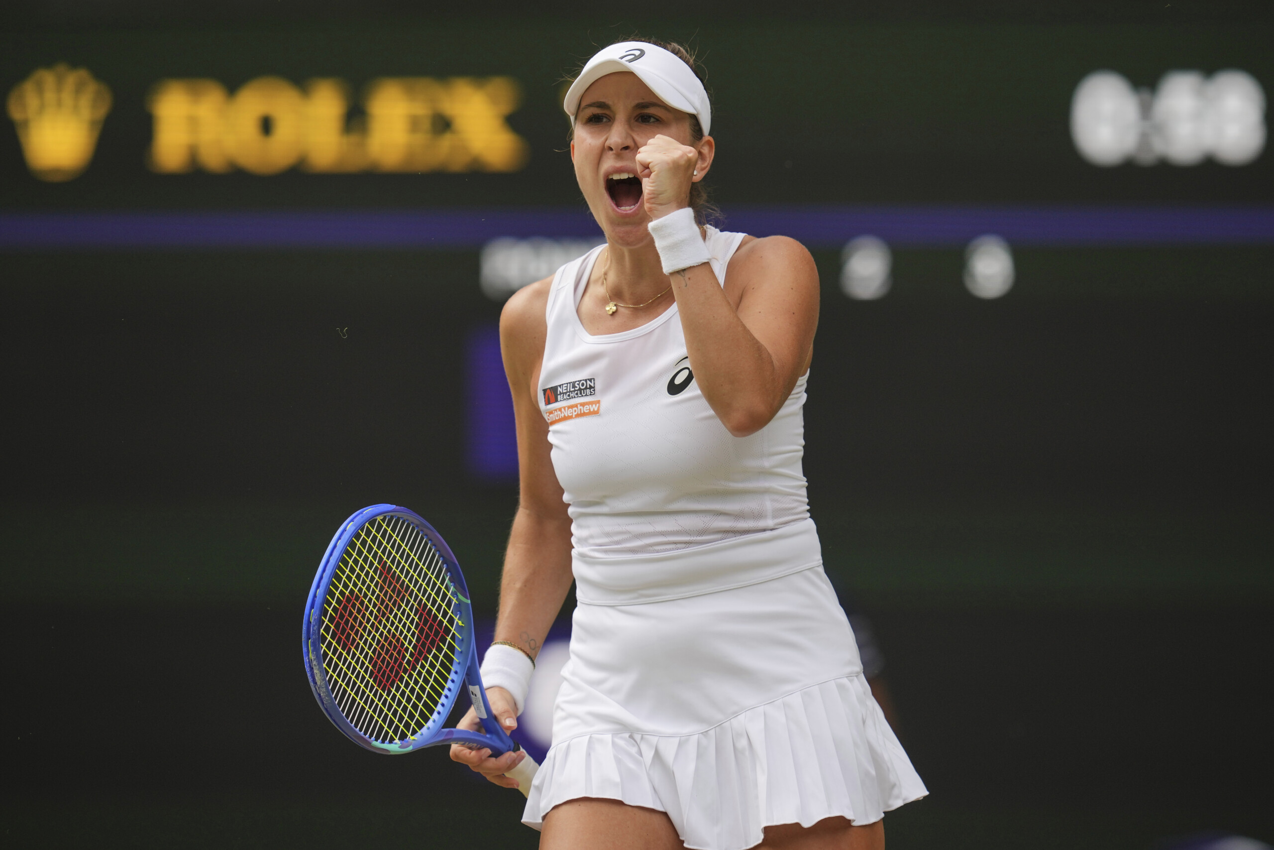 Wimbledon: veteran Bencic surprises teenager Andreeva, is in semifinal Wimbledon: veteran Bencic surprises teenager Andreeva, is in semifinal