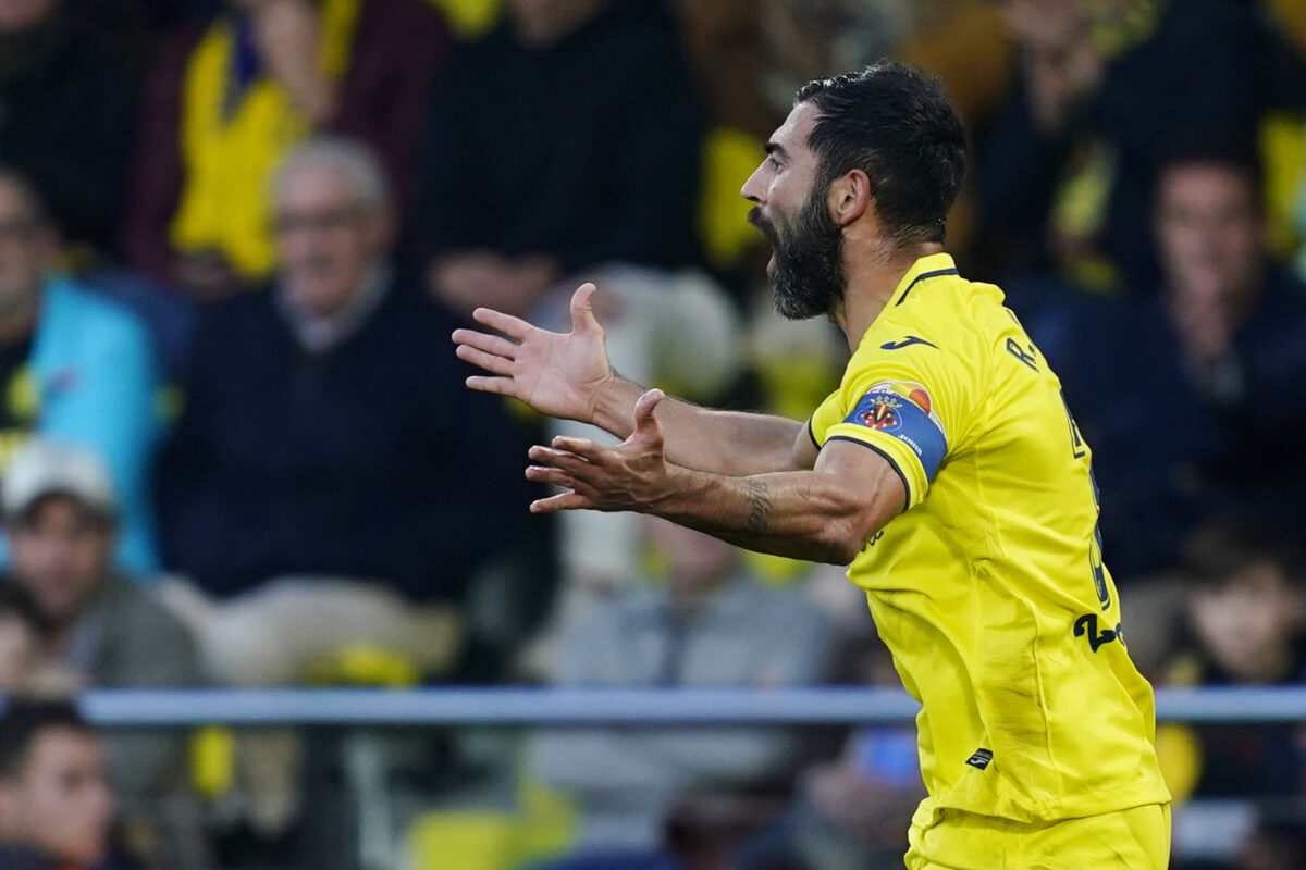 Pisa officially signs Raul Albiol