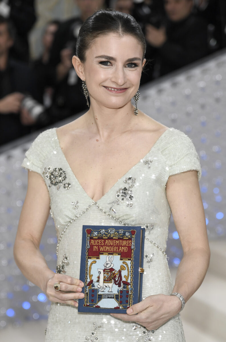 Chloe Malle appointed new editor-in-chief of Vogue US, succeeding Anna Wintour