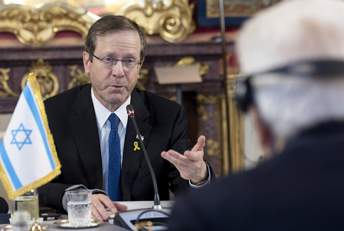 Thursday, Israeli President Herzog to meet Pope Leo XIV