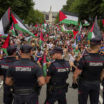Vuelta: three arrests and four police officers injured in pro-Palestine protest