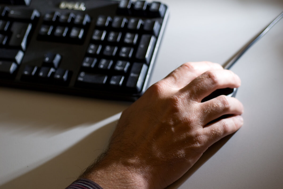 Rome Public Prosecutor’s Office opens investigation into sexist websites: extortion and revenge porn