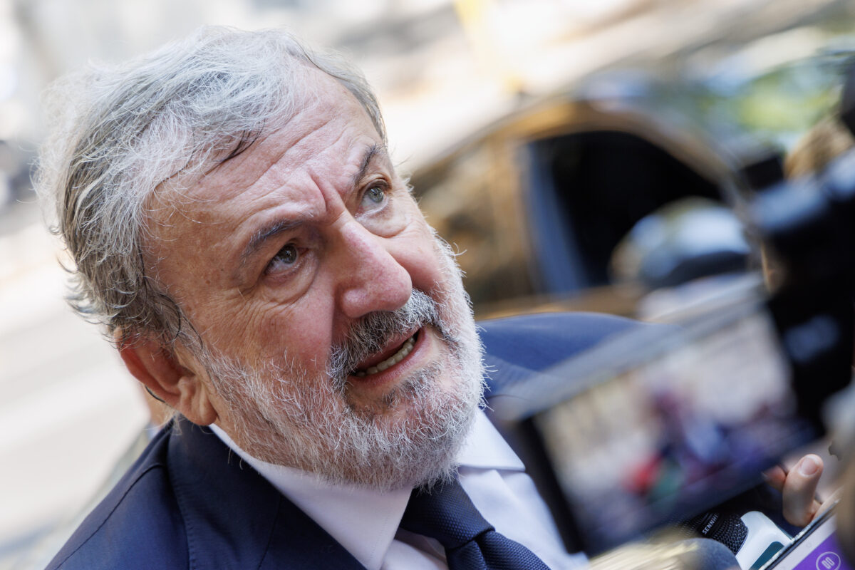 Puglia, Emiliano returns to the fray: ‘If Vendola’s problem falls through, it falls through for me too.’