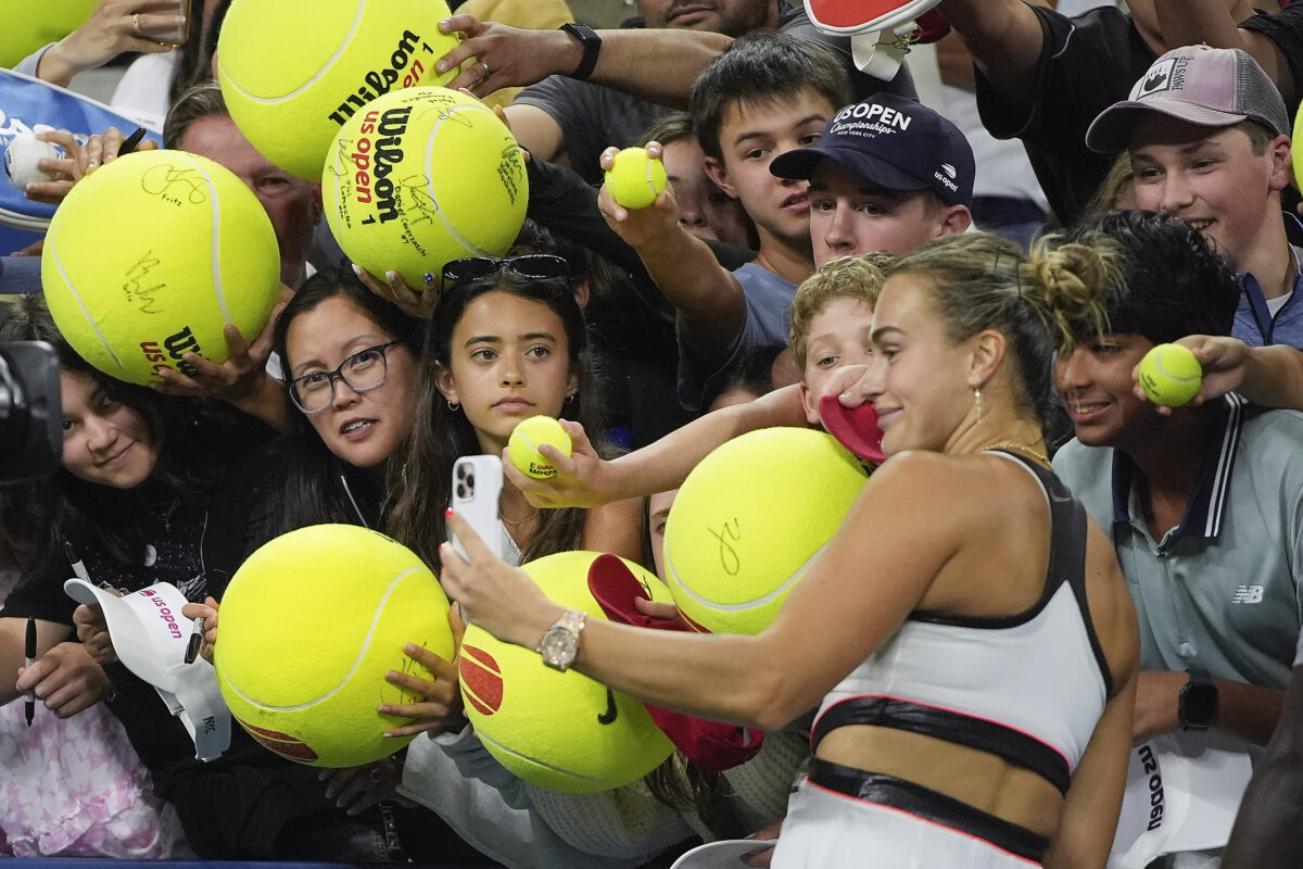 US Open, Sabalenka flies into the final. Pegula knocked out 2-1