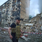 Ukraine, overnight drone and missile raids on Kyiv, at least 2 dead