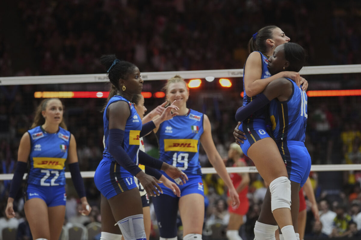 Volleyball: Italy reigns supreme, defeating Turkey in five sets