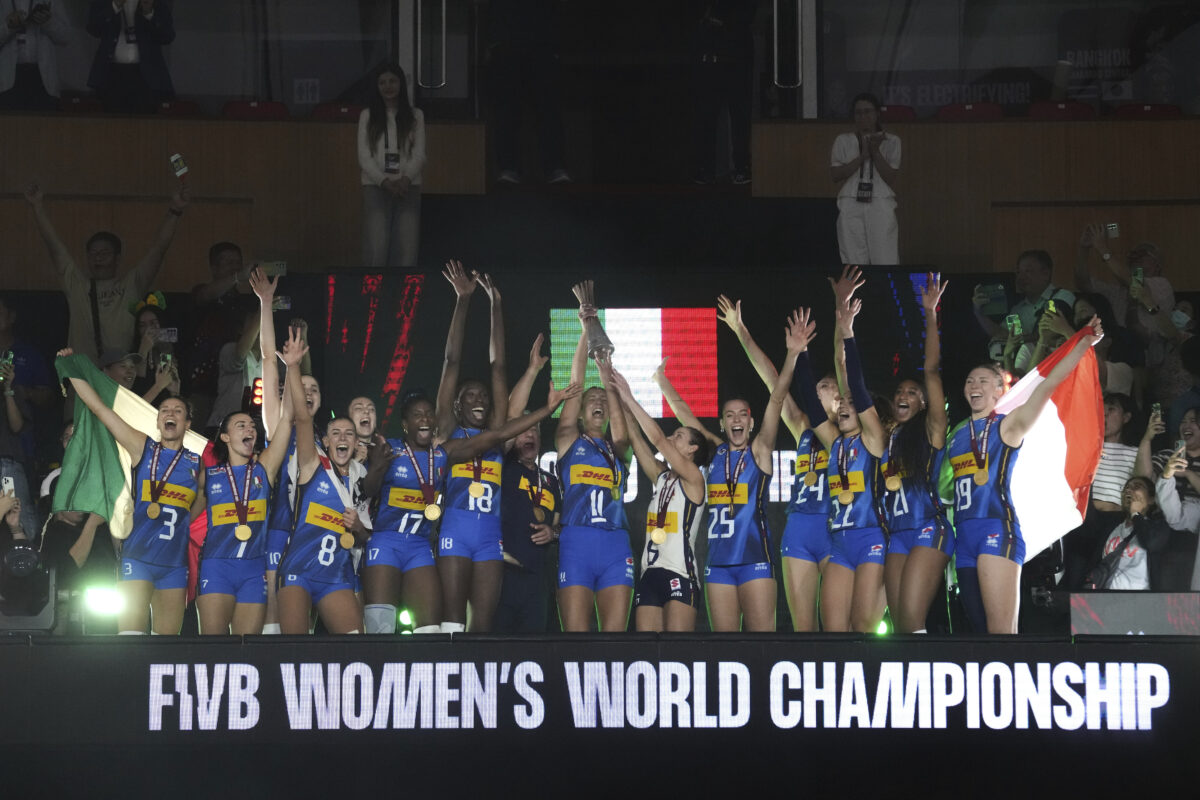 Italvolley, Velasco: “A success that moves me more than the Olympics”