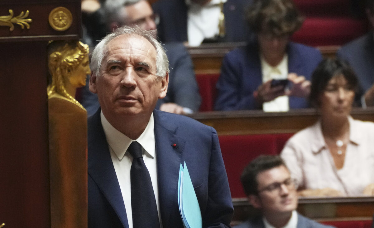France: Bayrou government falls, 364 votes against confidence France: Bayrou government falls, 364 votes against confidence