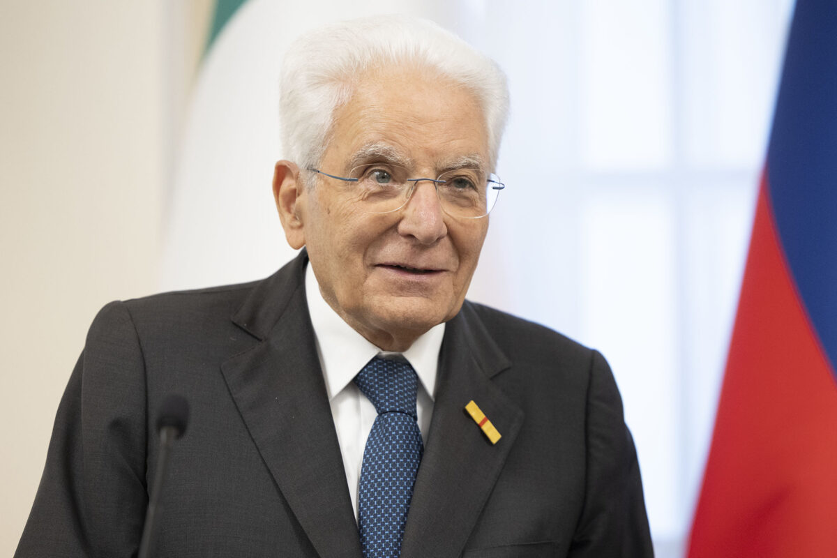 Poland, Mattarella: “Very serious episode, we are on a ridge leading to an abyss”