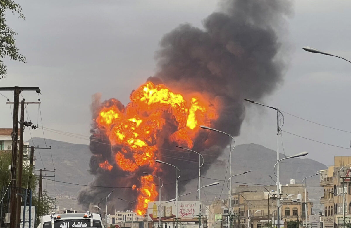 Yemen, Houthis: “Death toll from Israeli raids is 35 dead and over 130 injured” Yemen, Houthis: “Death toll from Israeli raids is 35 dead and over 130 injured”