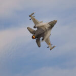 Romania: alert over falling Russian drone debris, two F-16 jets on patrol