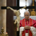 Middle East, Pope calls Gaza parish: ‘Concern and closeness’