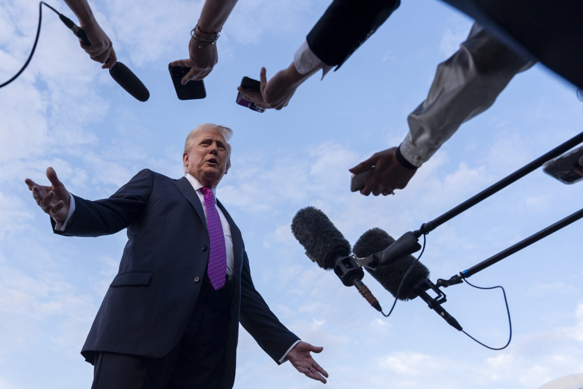 Ukraine, Trump: ‘Zelensky will have to make a deal’