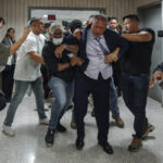 USA: 11 elected officials arrested in New York during protest against ICE