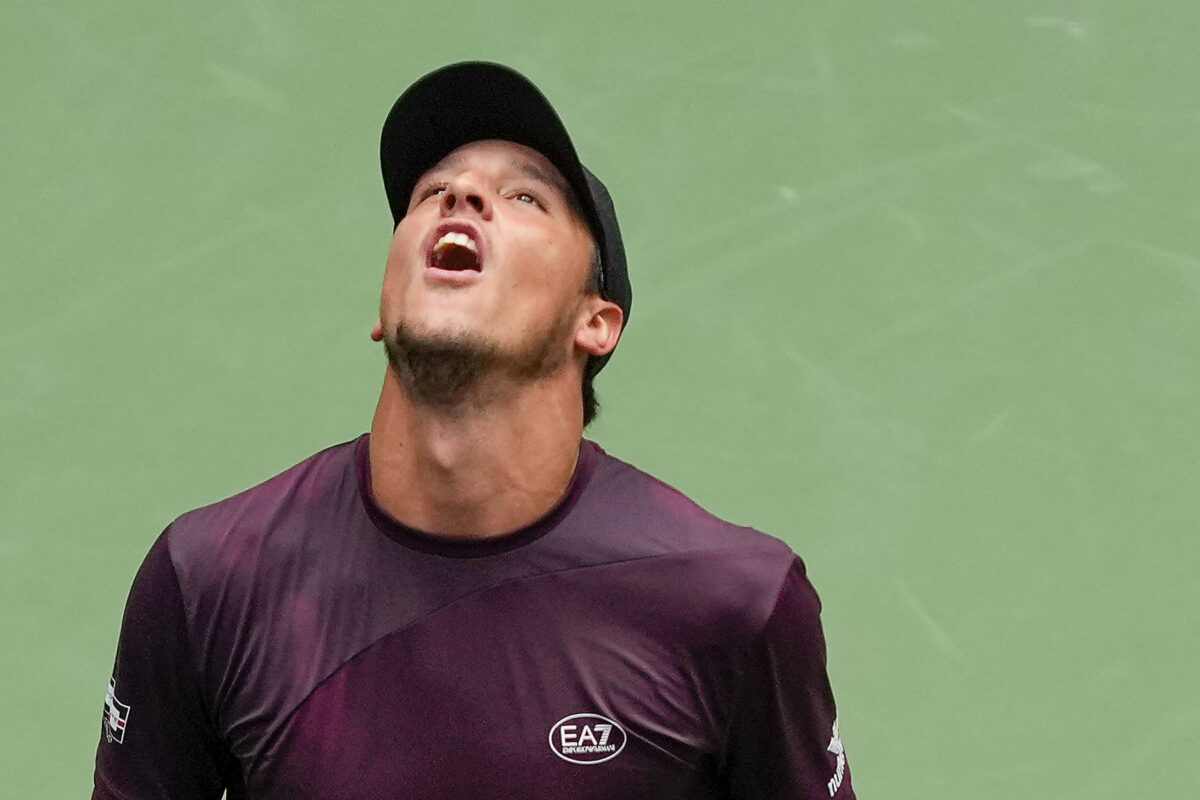 ATP Chengdu, defeat for Darderi in his debut